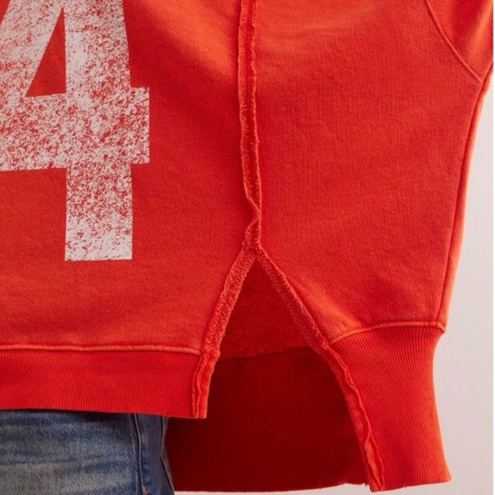 WE THE FREE by FP: Camden Graphic #14 Sweatshirt NWT - Picture 3 of 10
